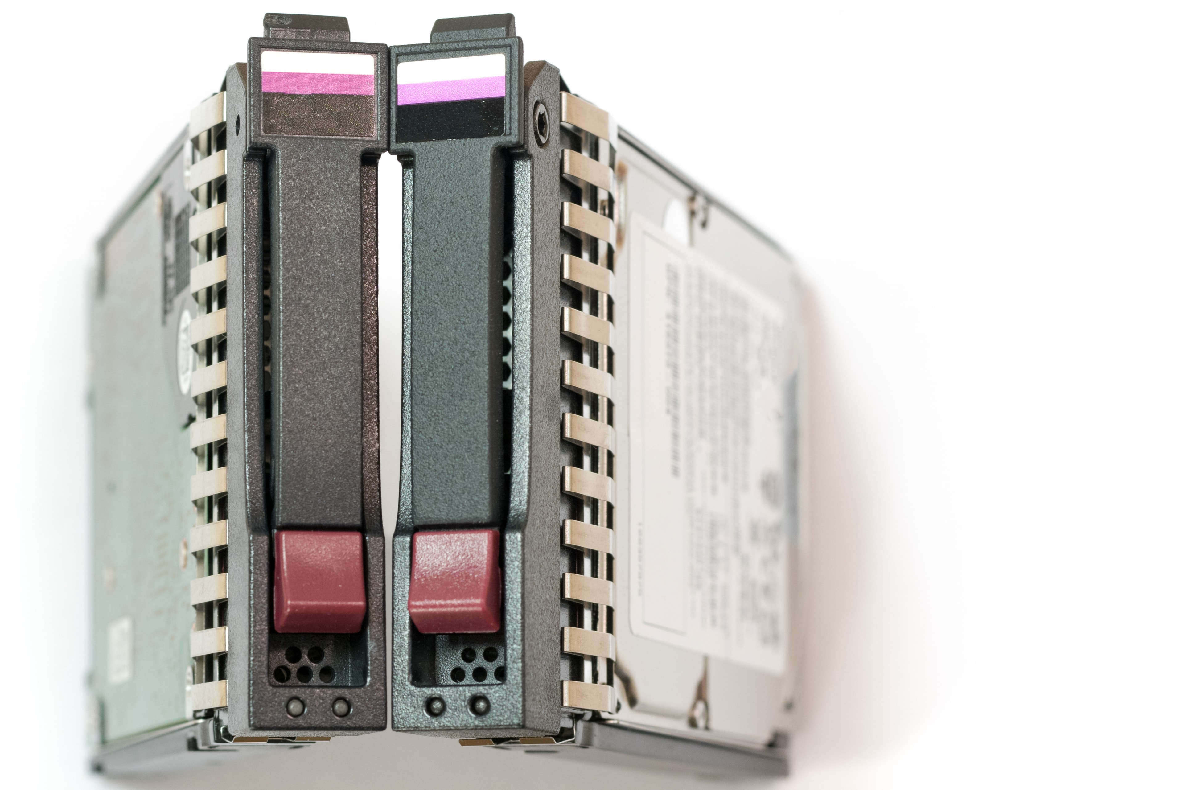 Server drive cartridges — enterprise storage recovery